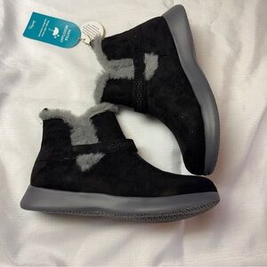 Women's JBU Winter Black and Gray Ankle Boots Grey Faux Fur Lining Size 9